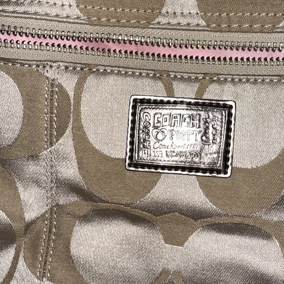 Coach poppy purse - Picture 3 of 4
